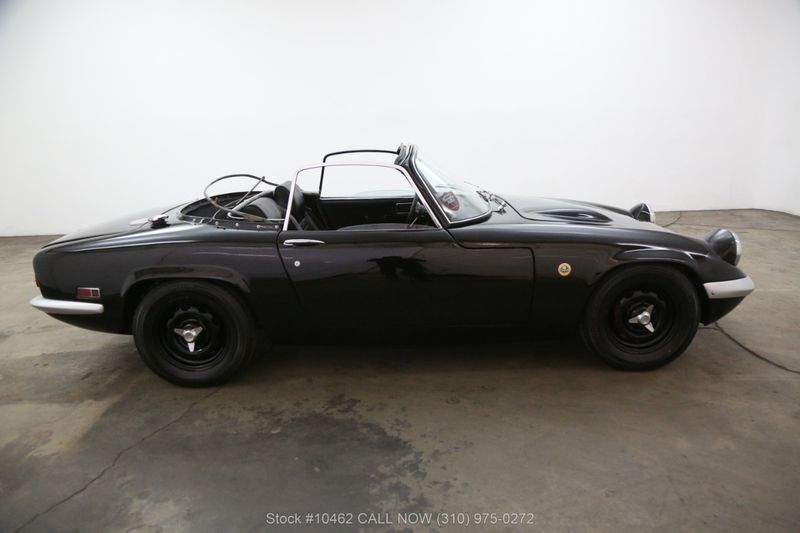 Illustration for article titled The Perfect Miata Doesn't Ex--